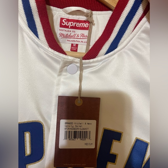 Supreme Mitchell & Ness Satin Varsity
Jacket - Picture 5 of 12